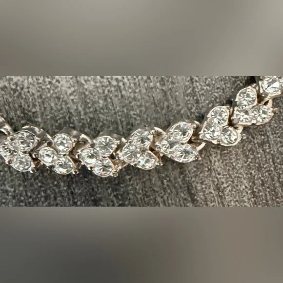 Dazzling Vintage Bracelet with Rhinestone Accents - Picture 3 of 7